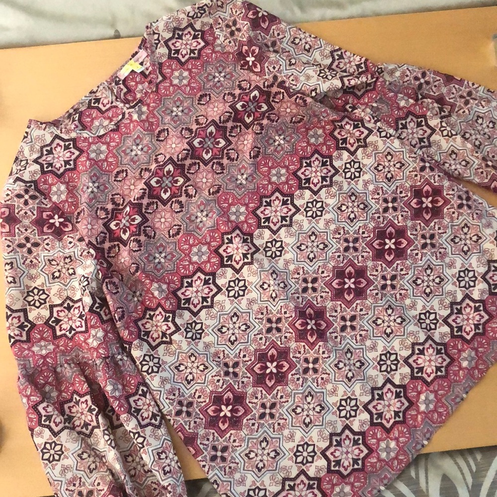 Mimi & Daphne Multicolor print blouse
